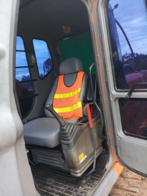 Hitachi zx200 12000ชม.