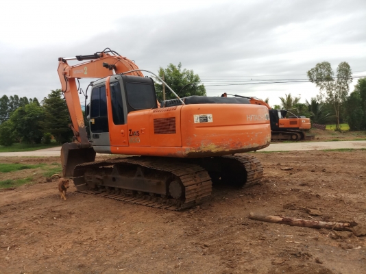 Hitachi zx200 12000ชม.