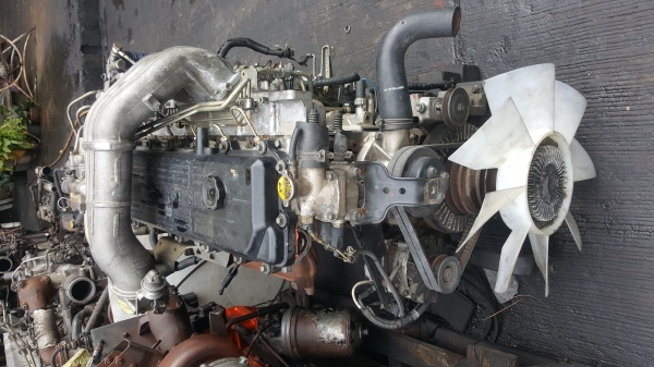 ขายถูก เครื่องยนต์ Mitsubishi  6M61