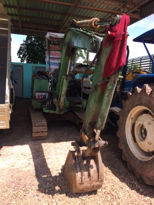 ขายรถแบคโฮ ขนาด 30 เครื่อง 4 สูบ ปั๊มนิ้ว คอลโทรลสั้น ราคา 120000