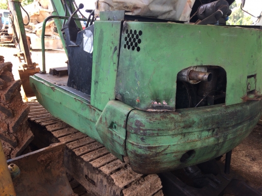 ขายรถแบคโฮ ขนาด 30 เครื่อง 4 สูบ ปั๊มนิ้ว คอลโทรลสั้น ราคา 120000