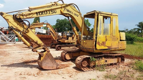 KOMATSU PC 60-5