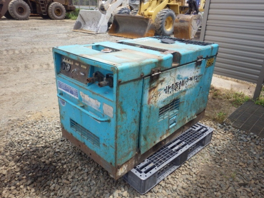 ขายปั๊มลม ยี่ห้อAirman รุ่นPDS70S ตัวที่ 2 ขายปั๊มลม ยี่ห้อAirman รุ่นPDS70S ตัวที่ 2