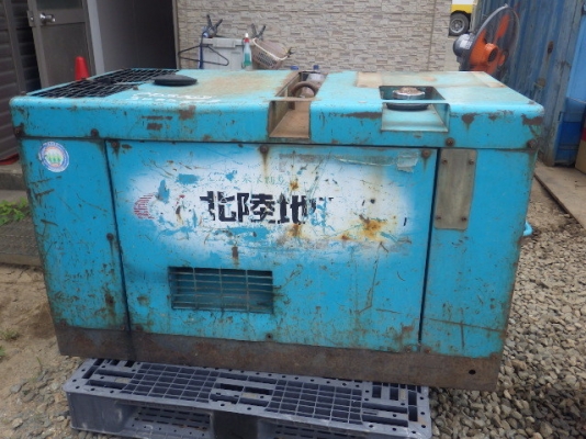 ขายปั๊มลม ยี่ห้อAirman รุ่นPDS70S ตัวที่ 2 ขายปั๊มลม ยี่ห้อAirman รุ่นPDS70S ตัวที่ 2