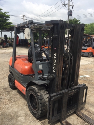 ขายด่วนรถยก 3.0 ตัน เสายกสูง 4.0 ม.ไซร์ชิฟ