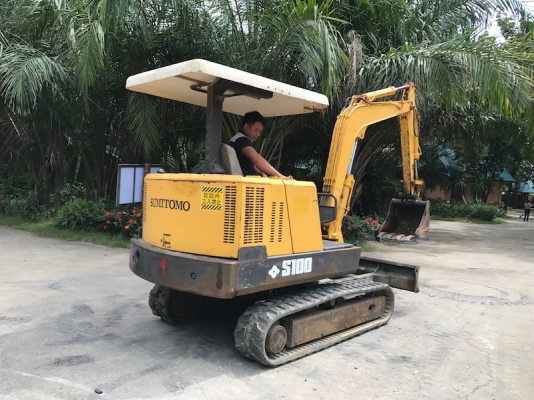 ขายแบคโฮ SUMITOMO S100 เทียบ(pc35) บุ้งกี๋ ปั้มนิ้ว แทรคยาง ครบๆ สวยเดิมจากญี่ปุ่น ทำงานสมบูรณ์ทุกระบบ รับรองไม่ผิดหวัง 265,000 เท่านั้น!!
