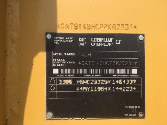 Caterpillar 140H #2ZK07234 พร้อมสแคริฟาย จากอเมริกา โทร. 080-6565422 (หนิง)