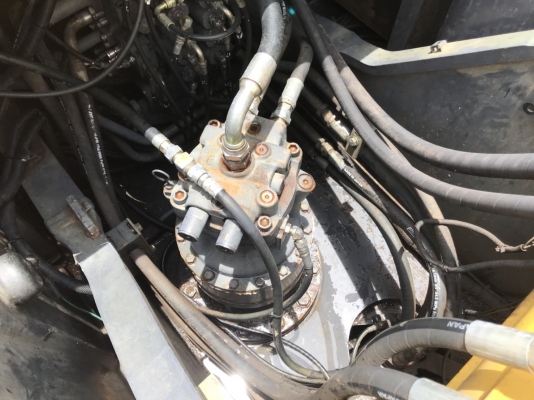 ขายรถแบคโฮ sumitomo sh-210 เอกสารเล่ม ไมล์ 6400 ราคา 1850000