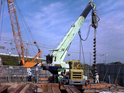 ขายมอเตอร์เจาะพลังช้าง(นำเข้าจากญี่ปุ่น) สามารถ ติดเข้าชุดกับรถเครน รถขุด