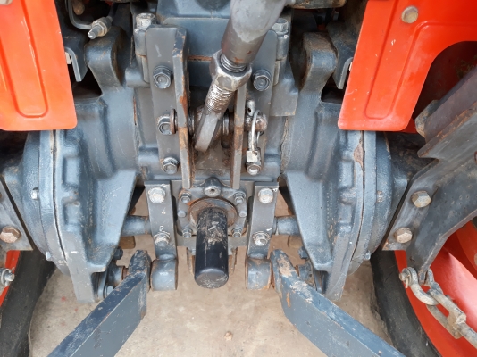 ขายรถไถ L3608ปี56รถไร่ มีใบมีดผาลบุกเบิกพรีอมใช่งานครับ ขายรถไถ L3608ปี56รถไร่ มีใบมีดผาลบุกเบิกพรีอมใช่งานครับ