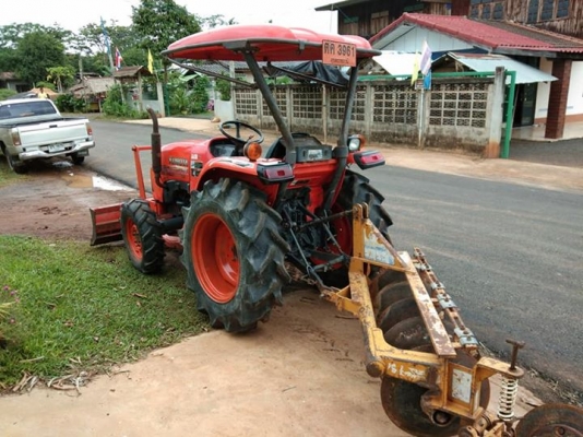 36แรง พร้อมใช้ เล่มทะเบียนพร้อม ดันหน้า พางหลัง 36แรง พร้อมใช้ เล่มทะเบียนพร้อม ดันหน้า พางหลัง