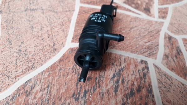 มอเตอร์ฉีดกระจก BMW E46 318d ปี 01-05 แท้