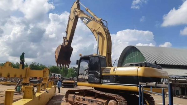 ขาย 890,000 CAT 330 C ไฟฟ้าครบ เครื่องดี ปั๊มแรง เอวแน่น ช่วงล่างเต็ม รถสวยพร้อมใช้ เอกสารอินวอยท์ รถอยู่ ขอนแก่น 090-772-3710 090-772-3708 ขาย 890,000 CAT 330 C ไฟฟ้าครบ เครื่องดี ปั๊มแรง เอวแน่น ช่วงล่างเต็ม รถสวยพร้อมใช้ เอกสารอินวอยท์ รถอยู่ ขอนแก่น 090-772-3710 090-772-3708
