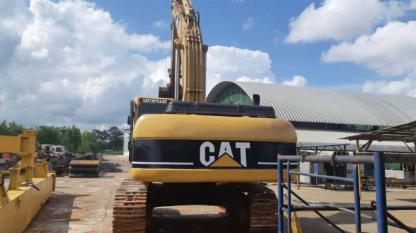 ขาย 890,000 CAT 330 C ไฟฟ้าครบ เครื่องดี ปั๊มแรง เอวแน่น ช่วงล่างเต็ม รถสวยพร้อมใช้ เอกสารอินวอยท์ รถอยู่ ขอนแก่น 090-772-3710 090-772-3708 ขาย 890,000 CAT 330 C ไฟฟ้าครบ เครื่องดี ปั๊มแรง เอวแน่น ช่วงล่างเต็ม รถสวยพร้อมใช้ เอกสารอินวอยท์ รถอยู่ ขอนแก่น 090-772-3710 090-772-3708