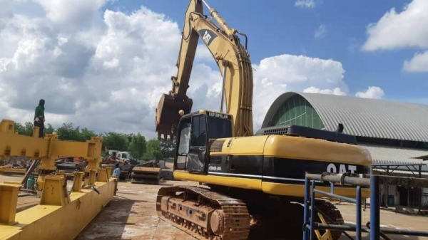 ขาย 890,000 CAT 330 C ไฟฟ้าครบ เครื่องดี ปั๊มแรง เอวแน่น ช่วงล่างเต็ม รถสวยพร้อมใช้ เอกสารอินวอยท์ รถอยู่ ขอนแก่น 090-772-3710 090-772-3708 ขาย 890,000 CAT 330 C ไฟฟ้าครบ เครื่องดี ปั๊มแรง เอวแน่น ช่วงล่างเต็ม รถสวยพร้อมใช้ เอกสารอินวอยท์ รถอยู่ ขอนแก่น 090-772-3710 090-772-3708