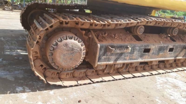 ขาย 890,000 CAT 330 C ไฟฟ้าครบ เครื่องดี ปั๊มแรง เอวแน่น ช่วงล่างเต็ม รถสวยพร้อมใช้ เอกสารอินวอยท์ รถอยู่ ขอนแก่น 064-191-1112 ขาย 890,000 CAT 330 C ไฟฟ้าครบ เครื่องดี ปั๊มแรง เอวแน่น ช่วงล่างเต็ม รถสวยพร้อมใช้ เอกสารอินวอยท์ รถอยู่ ขอนแก่น 064-191-1112