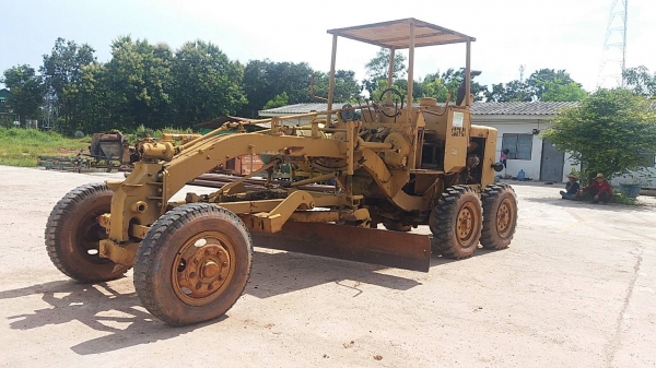 ขาย 185,000 รถเกรด KOMATSU GD305 เครื่องเกียร์ดี ระบบพร้อมใช้งาน ยางดี รถสภาพพร้อมใช้ รถอยู่ ขอนแก่น 090-772-3710 090-772-3708 ขาย 185,000 รถเกรด KOMATSU GD305 เครื่องเกียร์ดี ระบบพร้อมใช้งาน ยางดี รถสภาพพร้อมใช้ รถอยู่ ขอนแก่น 090-772-3710 090-772-3708