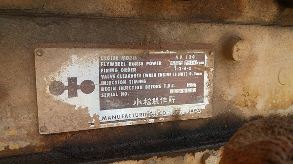 ขาย  185,000 รถเกรด KOMATSU  GD305 เครื่องเกียร์ดี ระบบพร้อมใช้งาน ยางดี รถสภาพพร้อมใช้ รถอยู่ ขอนแก่น 064-191-1112