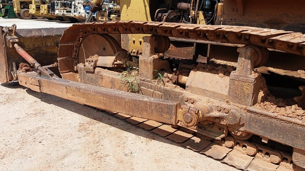 ขาย 165,000 แทรคเตอร์ D50P ฮาปยาวใส่ตีนเป็ดแต่ใส่ตีนไก่อยู่ เครื่องดี เกียร์สมบูรณ์ โซ่ดี รถสภาพพร้อมใช้ รถอยู่ ขอนแก่น 064-191-1112 ขาย 165,000 แทรคเตอร์ D50P ฮาปยาวใส่ตีนเป็ดแต่ใส่ตีนไก่อยู่ เครื่องดี เกียร์สมบูรณ์ โซ่ดี รถสภาพพร้อมใช้ รถอยู่ ขอนแก่น 064-191-1112