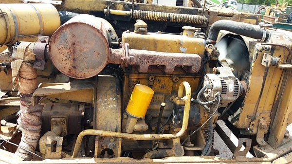 ขาย 120,000 KOMATSU pc 40- 3 พร้อมรายหัวเจาะ เครื่องดี ปั๊มดี เอวหลวม ช่วงล่างดี ตัวเดินไม่ดัง รถอยู่ ขอนแก่น 090-772-3710 090-772-3708 ขาย 120,000 KOMATSU pc 40- 3 พร้อมรายหัวเจาะ เครื่องดี ปั๊มดี เอวหลวม ช่วงล่างดี ตัวเดินไม่ดัง รถอยู่ ขอนแก่น 090-772-3710 090-772-3708