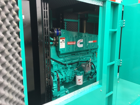 Cummins 100-800 kva. Made in USA รับประกัน 2 ปี Cummins 100-800 kva. Made in USA รับประกัน 2 ปี