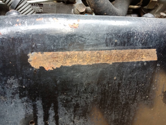 ขายรถสิบล้อบรรทุกรถเกี่ยว