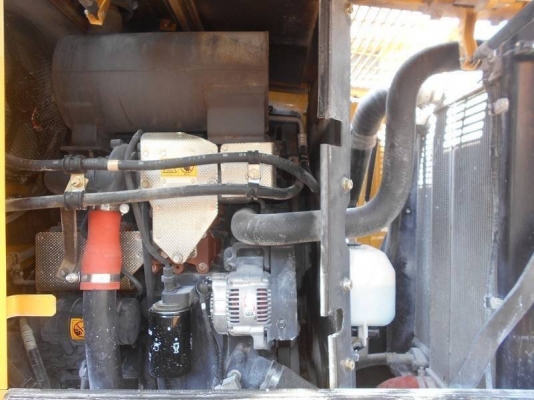 ขาย รถตักเอวอ่อน KOMATSU WA100-5 สภาพดีมาก นำเข้าจากญี่ปุ่น โทร.090-986-2521 อ๊อบ