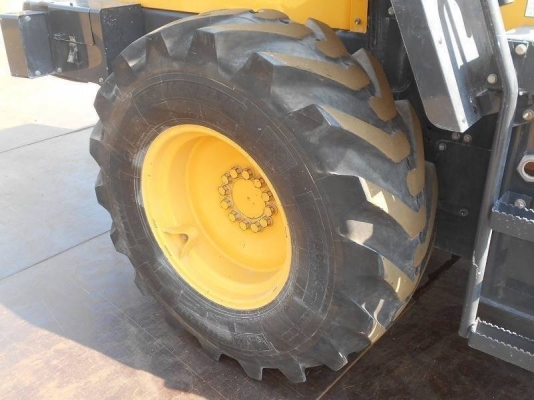 ขาย รถตักเอวอ่อน KOMATSU WA100-5 สภาพดีมาก นำเข้าจากญี่ปุ่น โทร.090-986-2521 อ๊อบ