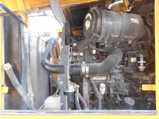 ขาย รถตักเอวอ่อน KOMATSU WA100-5 สภาพดีมาก นำเข้าจากญี่ปุ่น โทร.090-986-2521 อ๊อบ