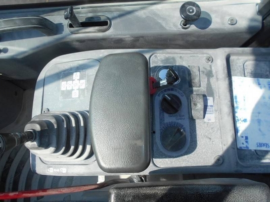 ขาย รถตักเอวอ่อน KOMATSU WA100-5 สภาพดีมาก นำเข้าจากญี่ปุ่น โทร.090-986-2521 อ๊อบ