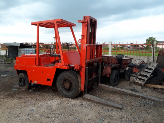 ขาย โฟลคลิฟ 5 ตัน ขาย โฟลคลิฟ 5 ตัน