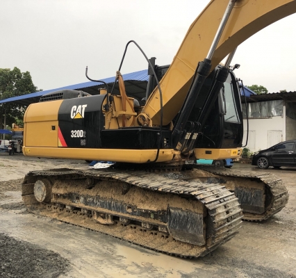 ขายดาวน์แบคโฮ CATERPILLAR 320D2GC ทำงาน49375ชั่วโมง สวยๆเดิมๆสนใจโทร 081-970-1072