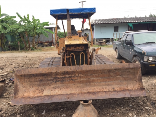 ขายรถแทร็กเตอร์D2-5PLสภาพพร้อมใช้งานเครื่องดี ช่วงล่างดี ใบแทร็กสวย ราคาต่อรองคุยกันได้ โทร0616613023แพรว