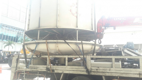 คูลลิ่งทาวเวอร์เสันผ่านศูนย์กลาง3เมตร ราคา28,000ครับ