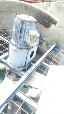 คูลลิ่งทาวเวอร์เสันผ่านศูนย์กลาง3เมตร ราคา28,000ครับ