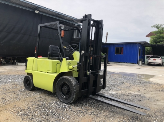 รถโฟล์คลิฟท์ 2.5 ตัน