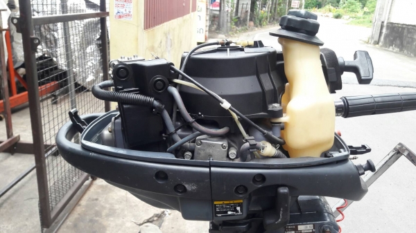 เครื่องเรือ YAMAHA 4 แรง FOUR