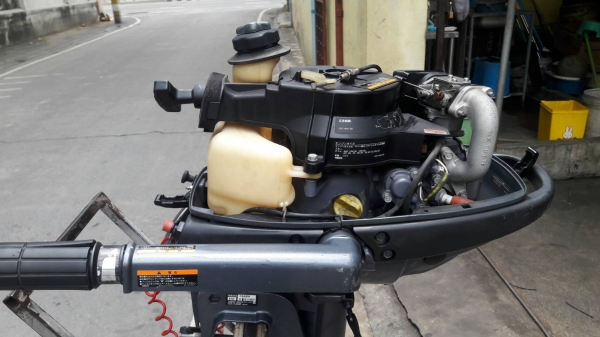 เครื่องเรือ YAMAHA 4 แรง FOUR