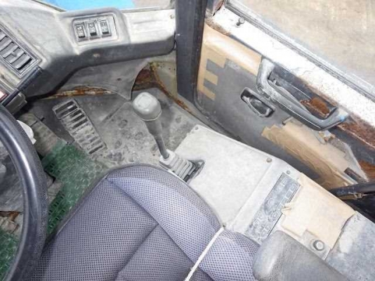 ขายรถตัก ยี่ห้อTCM รุ่นL20