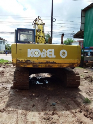 ขายด่วน KOBELCO SK200 MART III 200 สภาพสวยพร้อมใช้งาน เครื่องปั้มดีเยี่ยม โซ่ใหม่ สองข้าง รถพร้อมลงงาน สนใจสอบถาม 093 0764943  คุณ ตั้ม