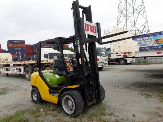 โฟคลิฟต์  KOMATSU 3 ตัน และ TOYOTA 10 ตัน