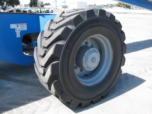 รถกระเช้าเก่านอก S125 ปี 2011 สนใจโทร 061-4194021 คุณภู