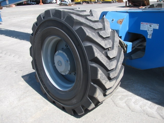 รถกระเช้าเก่านอก S125 ปี 2011 สนใจโทร 061-4194021 คุณภู