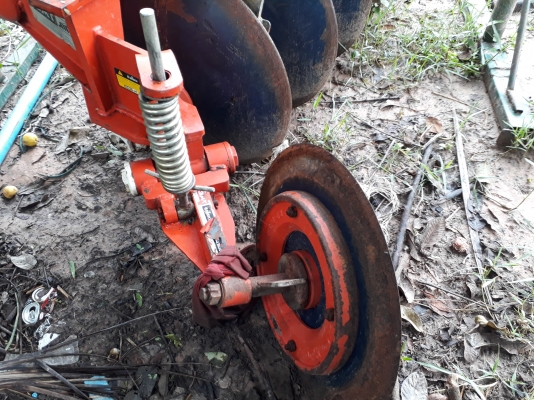 ขายตามสภาพ ผาน 6 cmt สภาพสวย ยังใหม่อยู่ ใบ 24 ขายตามสภาพ ผาน 6 cmt สภาพสวย ยังใหม่อยู่ ใบ 24