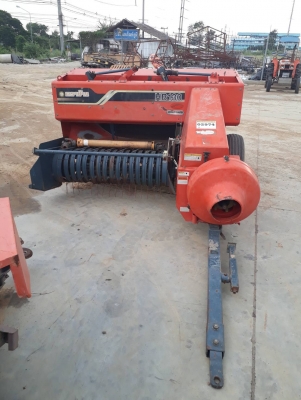 เครื่องอัดฟางมือ2