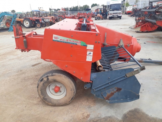 เครื่องอัดฟางมือ2