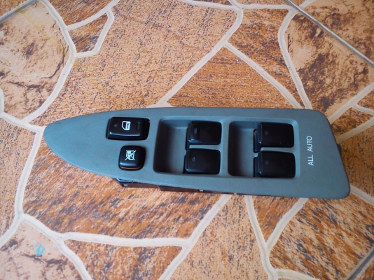 สวิทช์ควบคุมกระจก TOYOTA ตัวนอกพร้อมกรอบ ฝั่งขวา