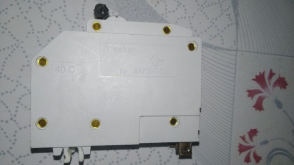 Breaker safe t cut Breaker safe t cut