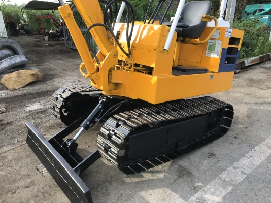 Komatsu pc01-1สภาพดีเก่าญี่ปุ่นมีใบอินวอยไม่เคยใช้ในไทยใช้น้อย