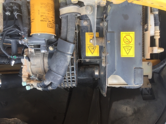 ขายคับKomatsu PC78Usสภาพสวยพร้อมใช้เอกสารชุดจดทะเบียน